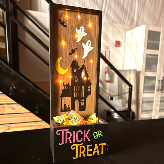 Candy Caddy - Spooky Haunted House - DIY0108S