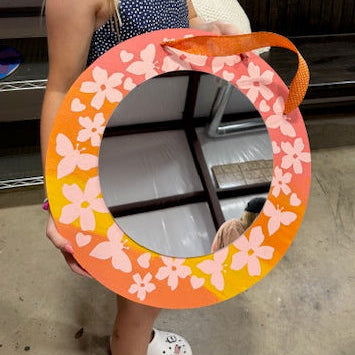 18" Round With Mirror